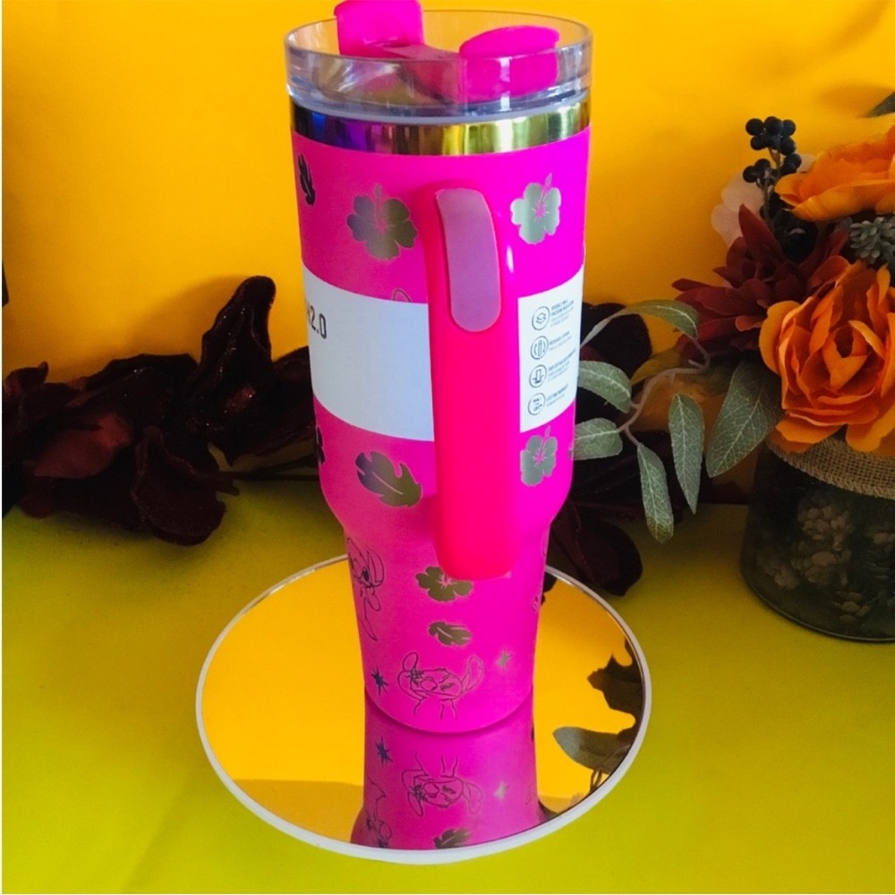🌺NIB New Lilo & Stitch Stanley Tumbler – 40 oz Quencher H2.0
Limited Edition 🏝️🌺